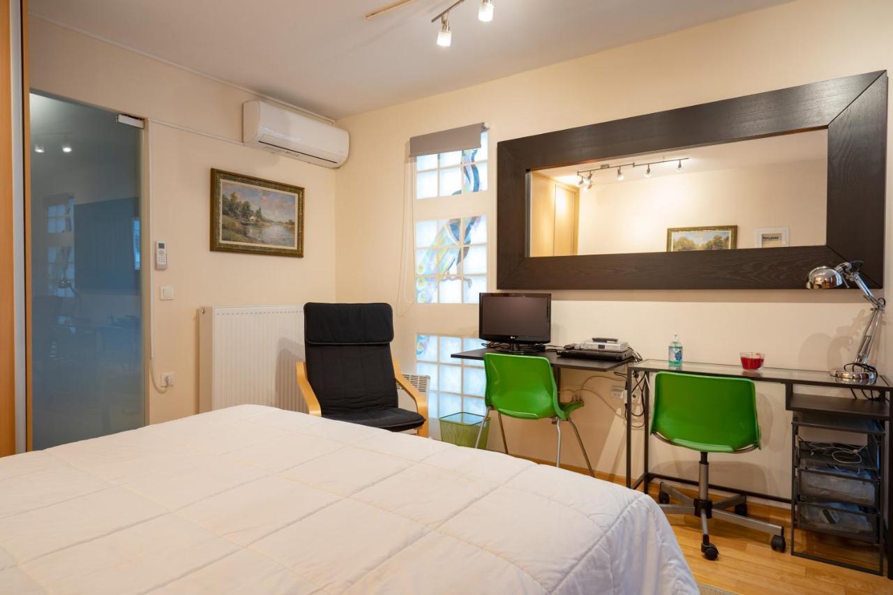 אתונה Acropolis Metro St.3 Bedrοοms 6 Persons Maisonette מראה חיצוני תמונה