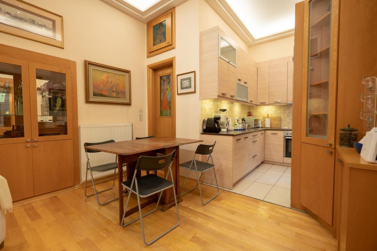 אתונה Acropolis Metro St.3 Bedrοοms 6 Persons Maisonette מראה חיצוני תמונה