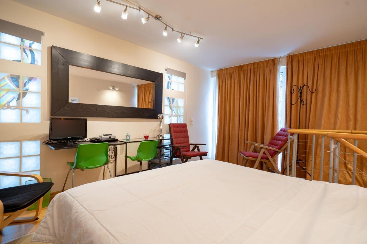 אתונה Acropolis Metro St.3 Bedrοοms 6 Persons Maisonette מראה חיצוני תמונה