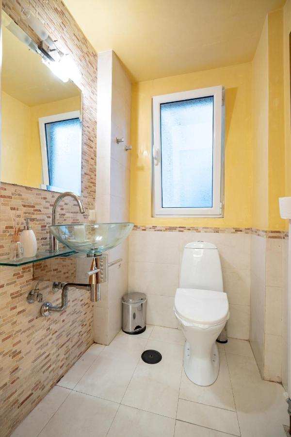 אתונה Acropolis Metro St.3 Bedrοοms 6 Persons Maisonette מראה חיצוני תמונה